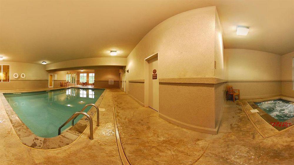 Sleep Inn & Suites Lake Of The Ozarks Camdenton Εξωτερικό φωτογραφία