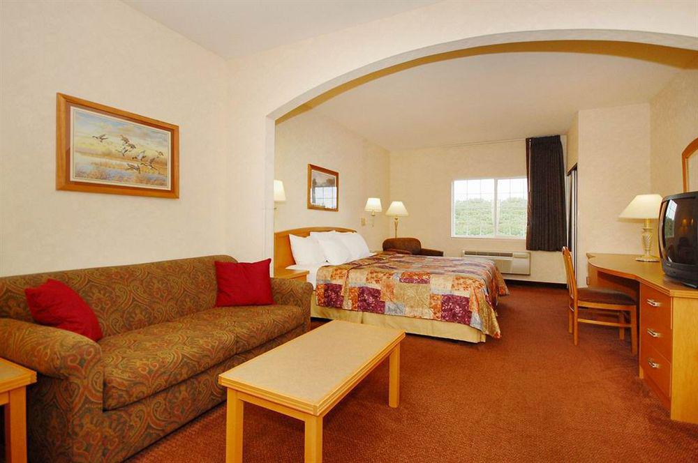 Sleep Inn & Suites Lake Of The Ozarks Camdenton Εξωτερικό φωτογραφία